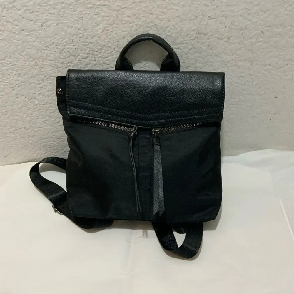 Botkier excellent new